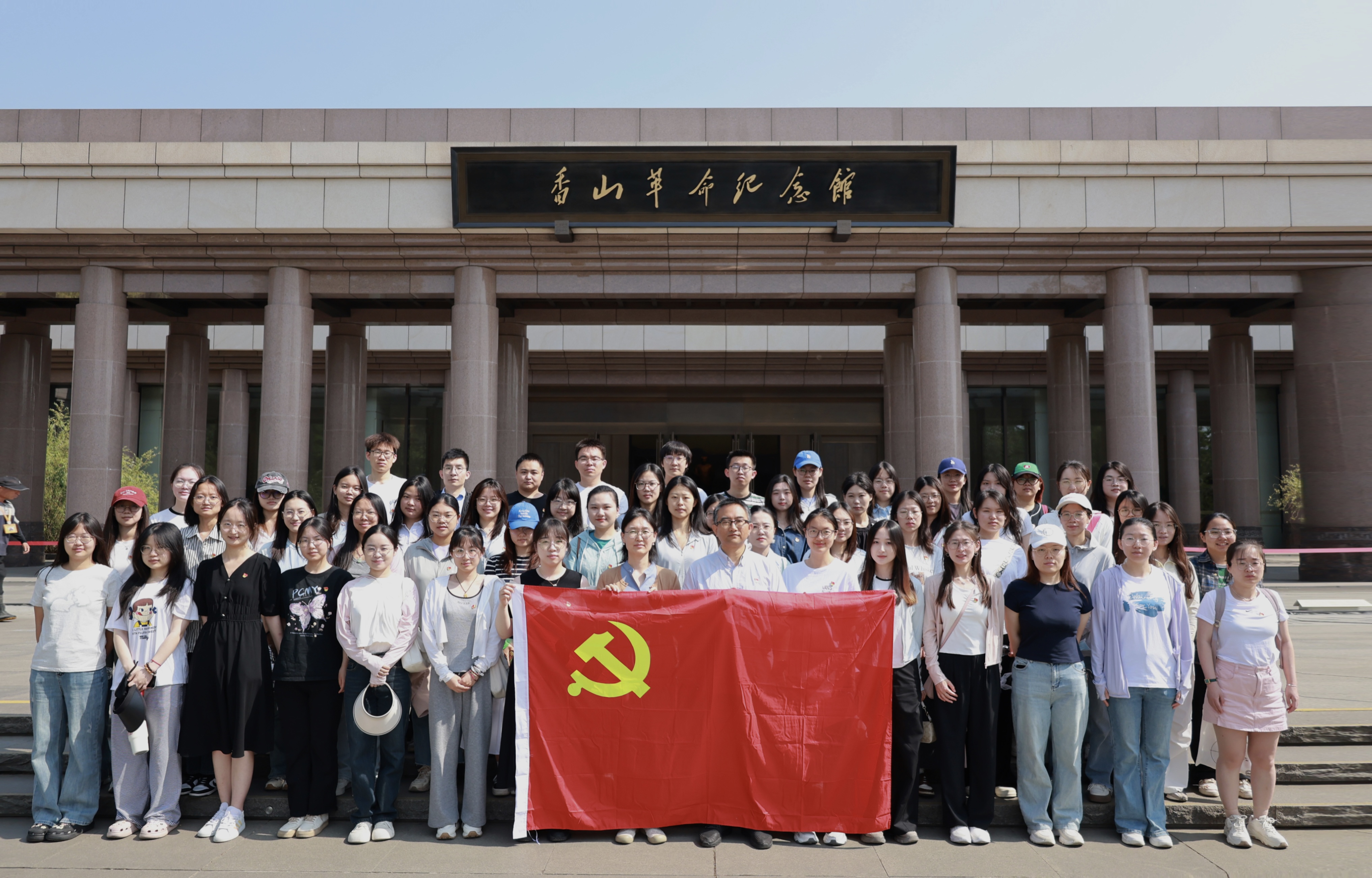 590414503.jpg 4.合影.jpg