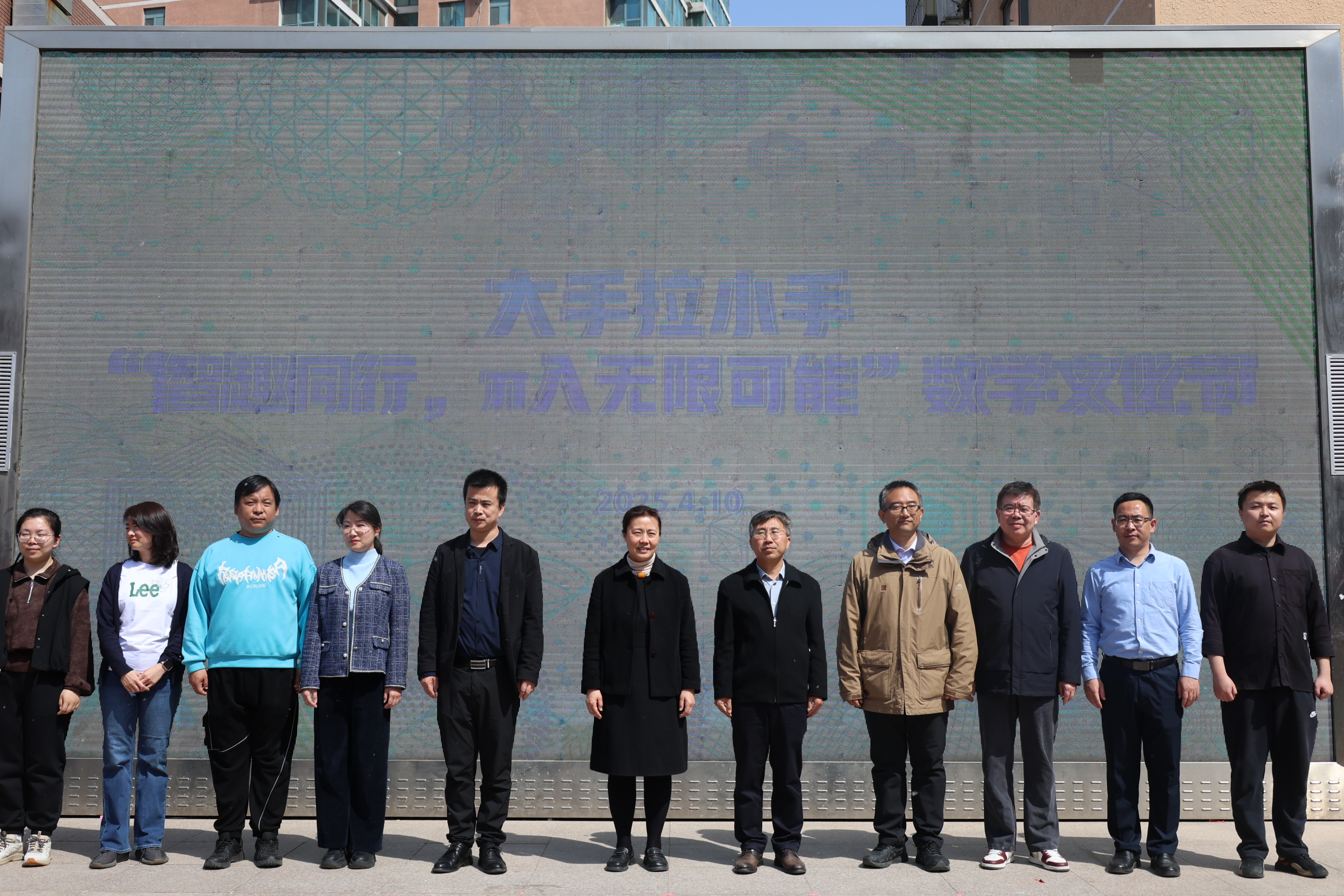 146408931.jpg 01.JPG