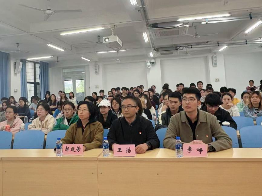 d807213873a61970093e6d296585c8b8