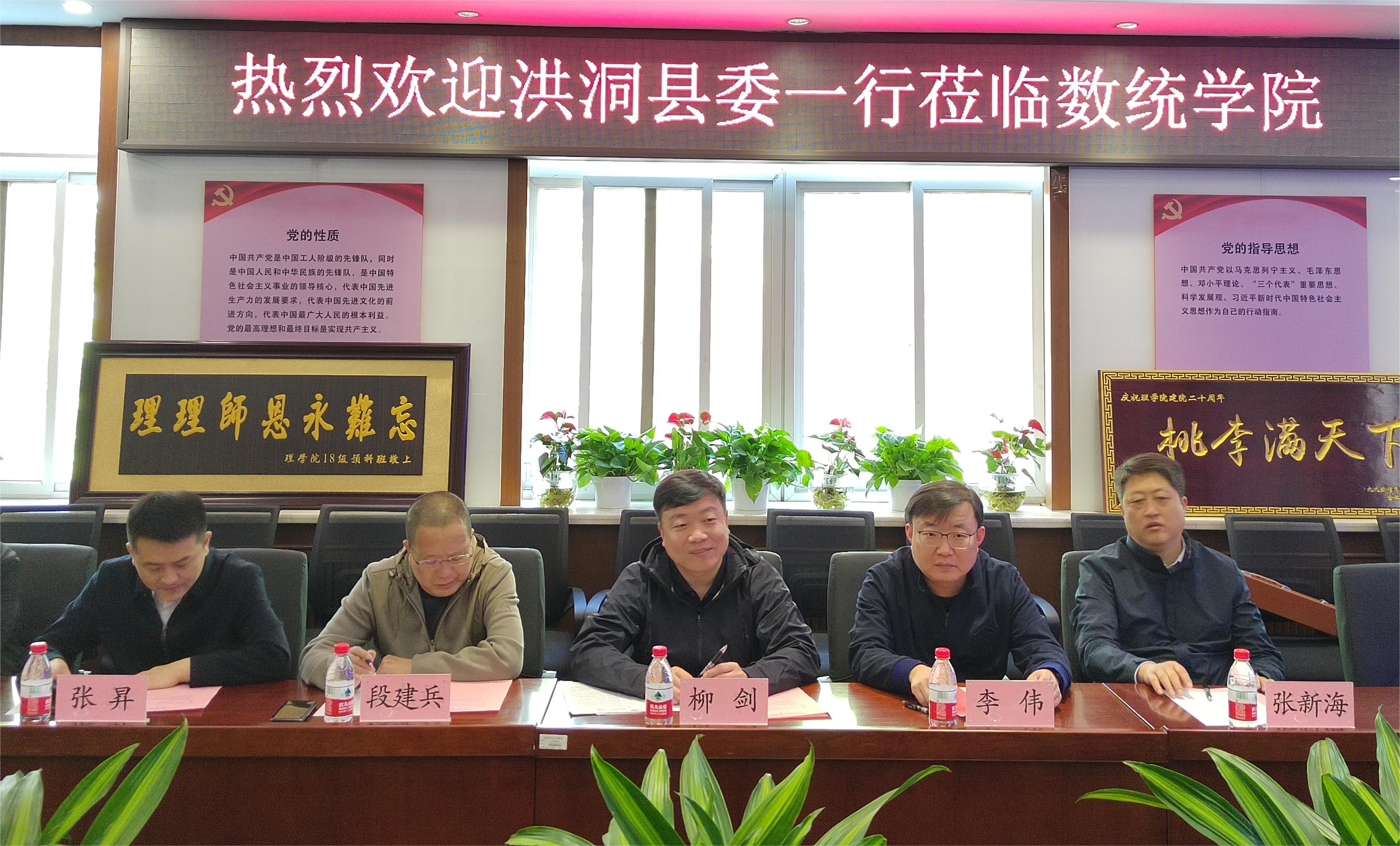 590333940.jpg 09.jpg