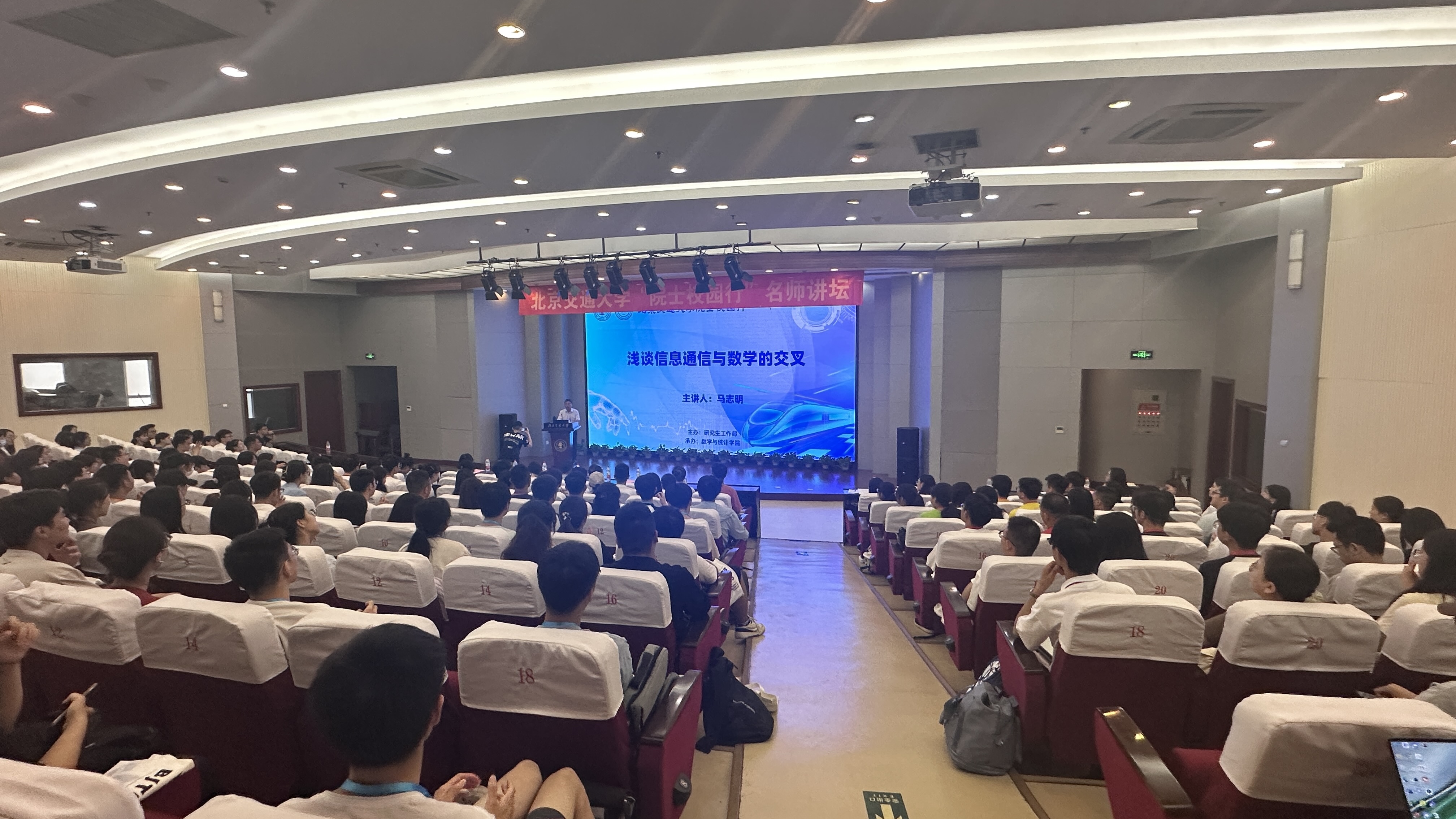 590344273.jpg f62510d4adea18ace1a146f446d1799.jpg