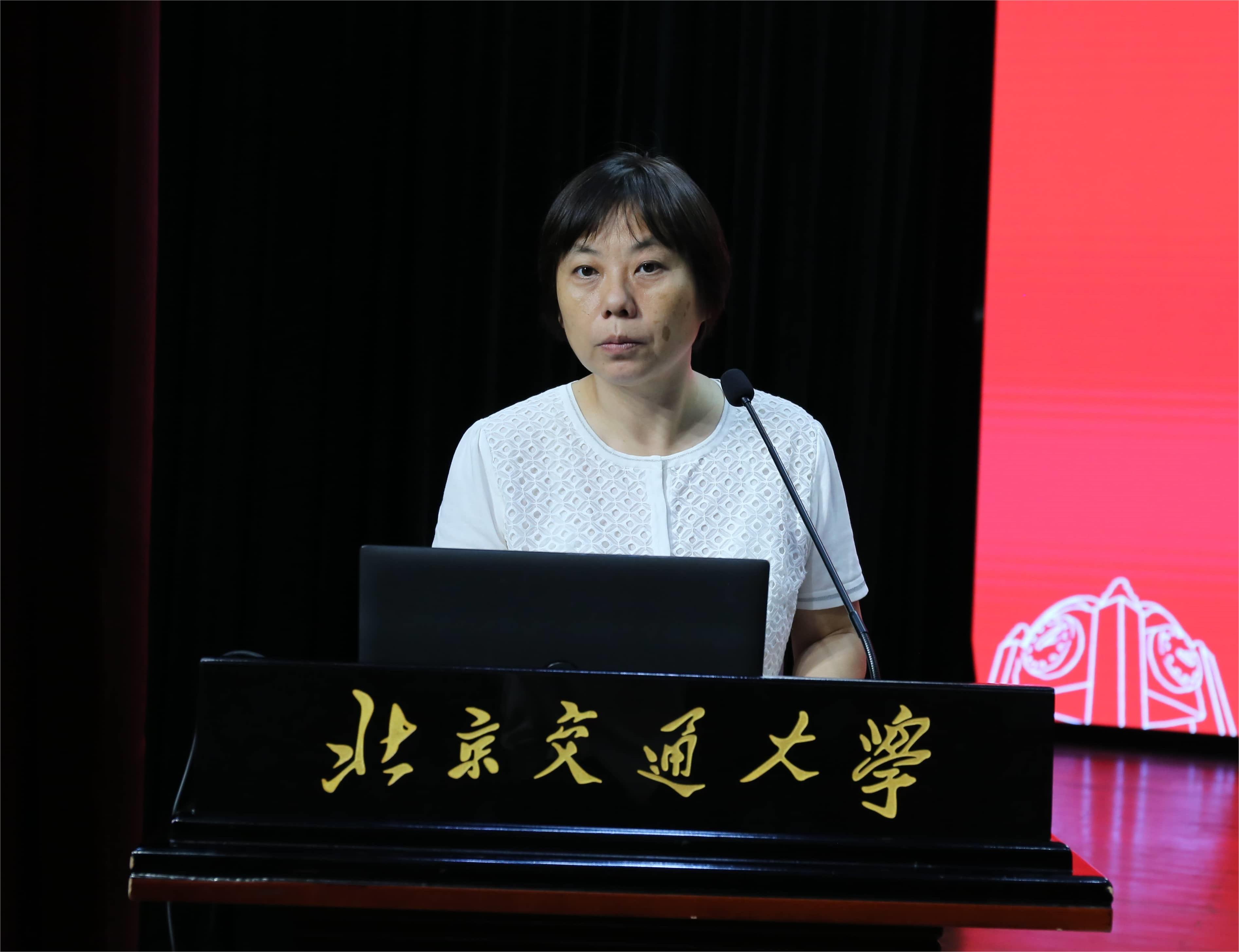 590348440.jpg 03.jpg